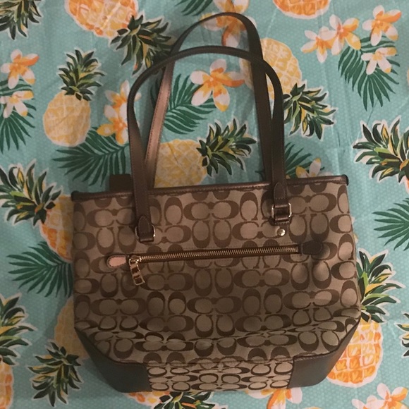 Coach Signature Mini City Zip Tote - Picture 2 of 8